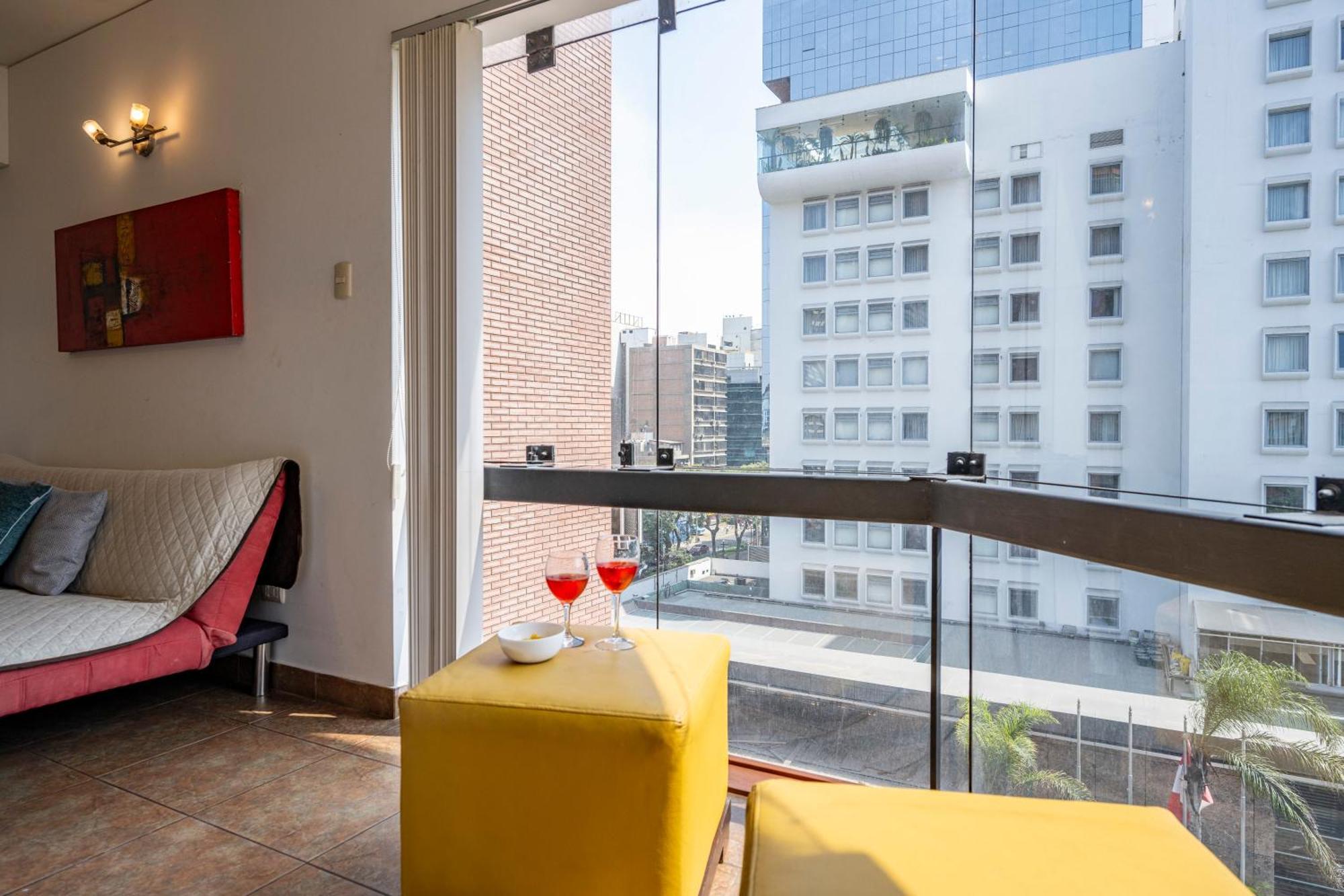 Chateau Studios By Vibrant Lima Extérieur photo